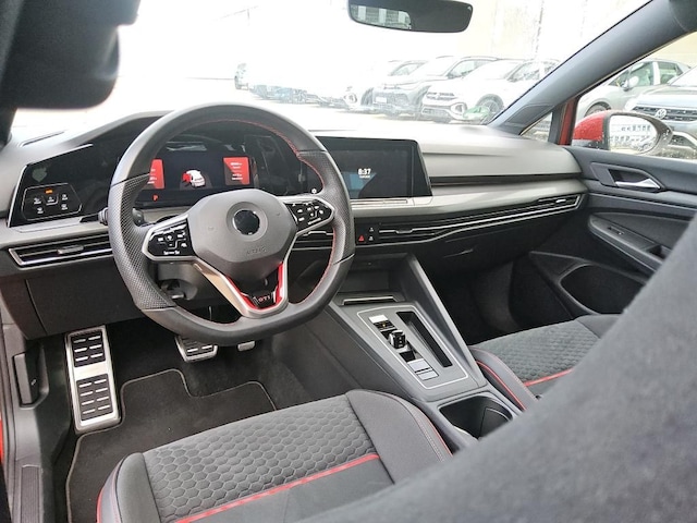 Volkswagen Golf 2.0 TSI DSG GTI