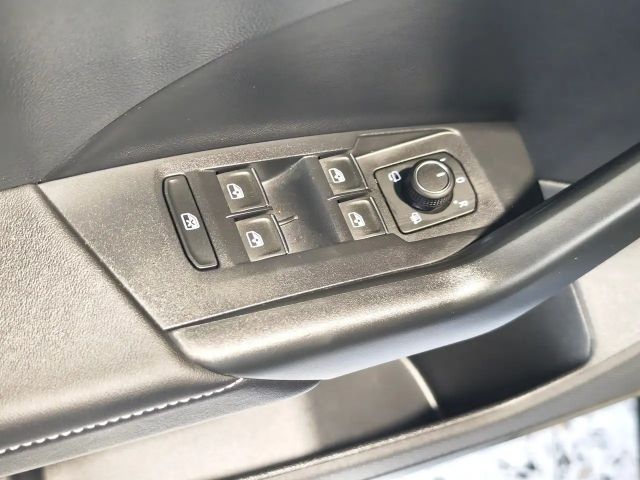 Volkswagen T-Cross 1.0 TSI DSG