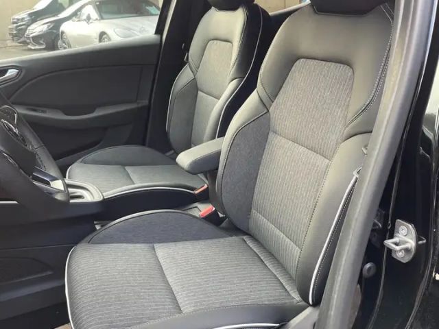 Mitsubishi Colt 1.6 Hybrid