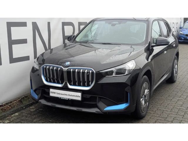 BMW iX1 Sedan xDrive