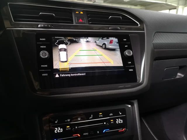 Volkswagen Tiguan 4Motion Allspace DSG R-Line