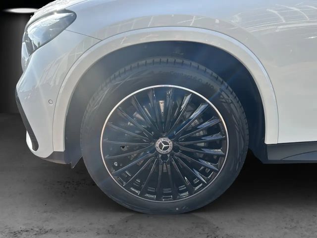 Mercedes-Benz GLC 300 AMG Line Coupé