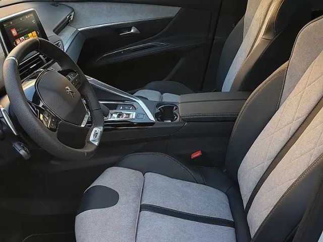 Peugeot 3008 EAT8 GT-Line Hybrid4