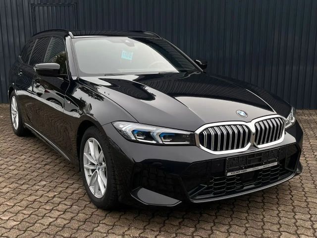 BMW 320 320i M-Sport Touring