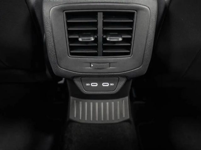 Volkswagen T-Roc DSG R-Line