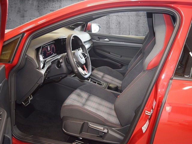 Volkswagen Golf 2.0 TSI GTI