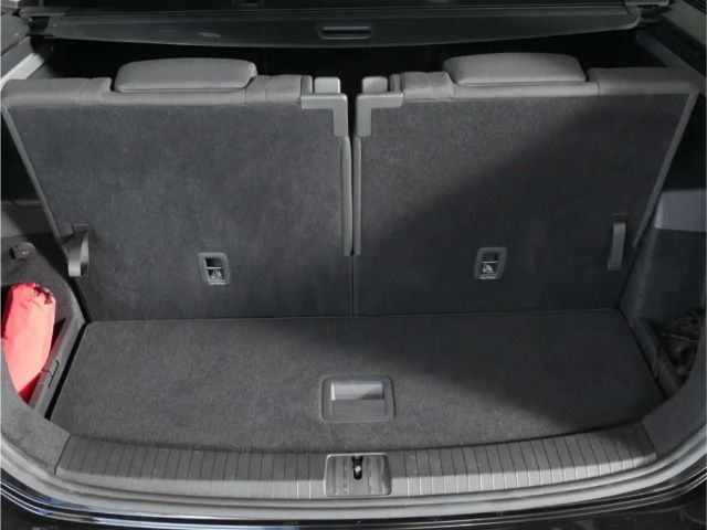 Volkswagen Touran 1.5 TSI DSG Highline Style