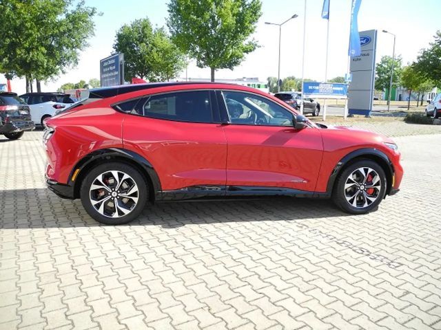 Ford Mustang Mach-E AWD