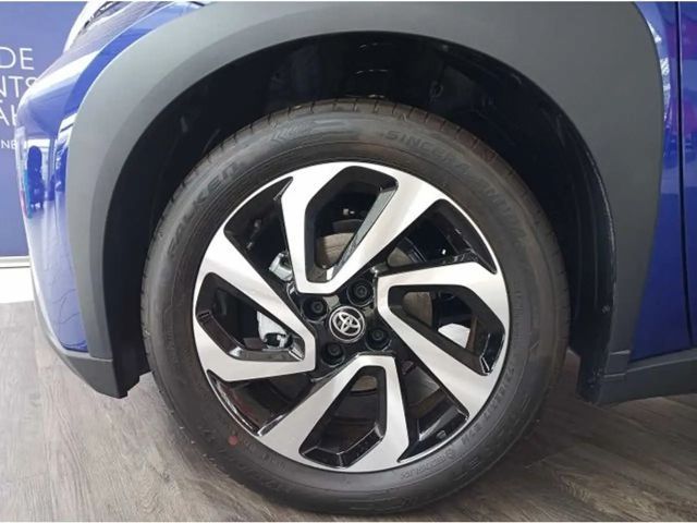 Toyota Aygo X Comfort Hatchback Pulse Team D