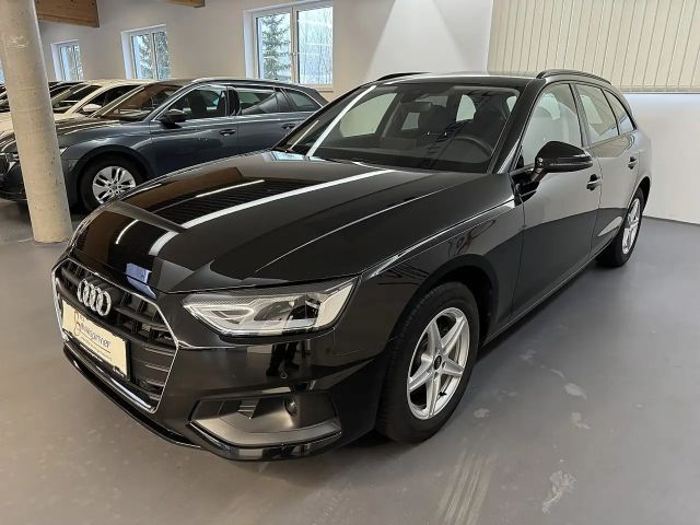 Audi A4 35 TDI Avant S-Tronic