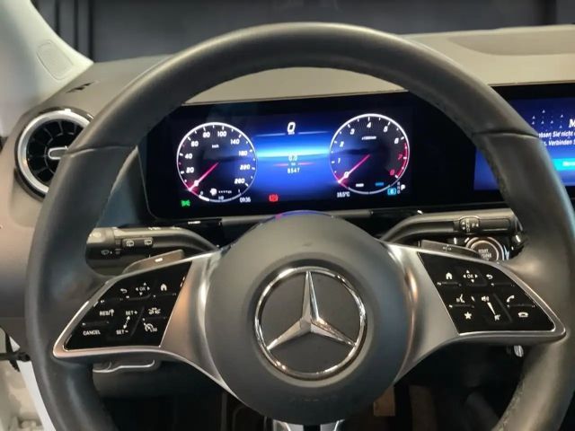 Mercedes-Benz B 200 Progressive