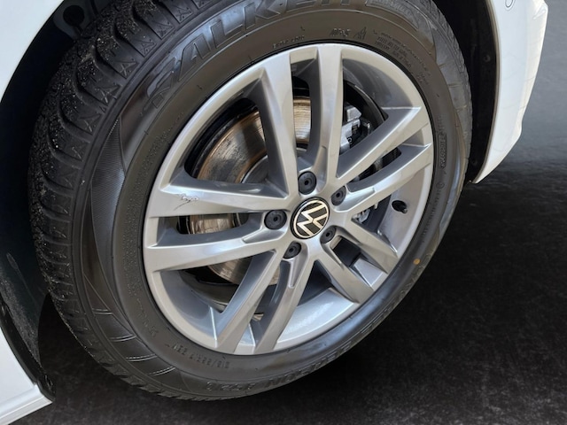 Volkswagen Touran 1.5 TSI DSG