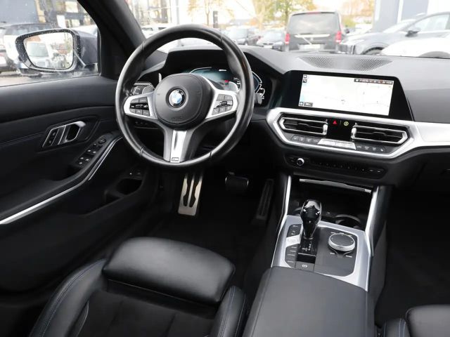 BMW 330 330e M-Sport Touring