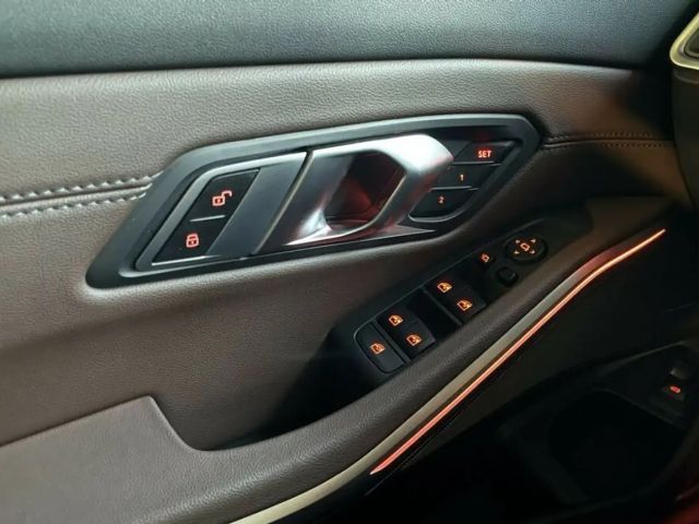 BMW 320 320d Sedan xDrive