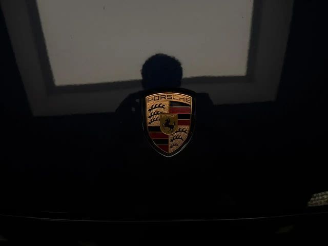 Porsche 992 Cabrio Carrera