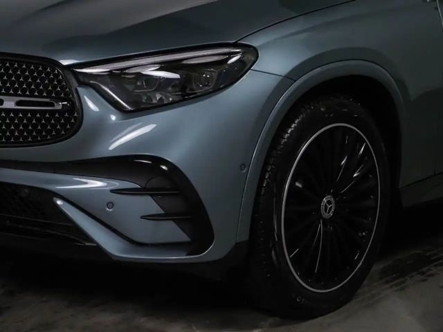 Mercedes-Benz GLC 300 4MATIC AMG Line GLC 300 d