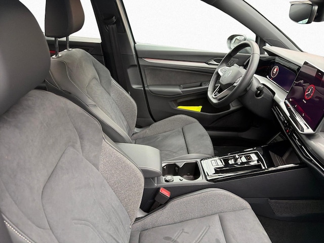 Volkswagen Golf 1.5 eTSI Golf VIII