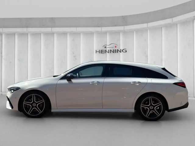 Mercedes-Benz CLA 200 AMG Line