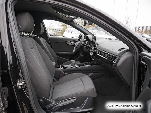 Audi A4 35 TFSI Avant S-Line S-Tronic