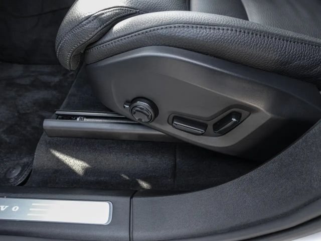 Volvo XC90 AWD Dark Plus T8