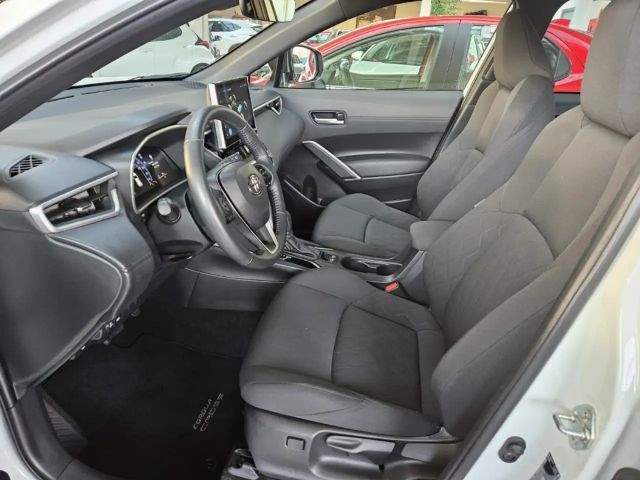 Toyota Corolla Cross Team DK AHK elektr. Heckklappe PDC Sitzheizung Len