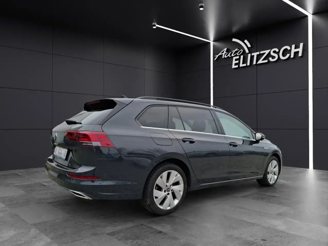 Volkswagen Golf DSG Golf VIII Style Variant