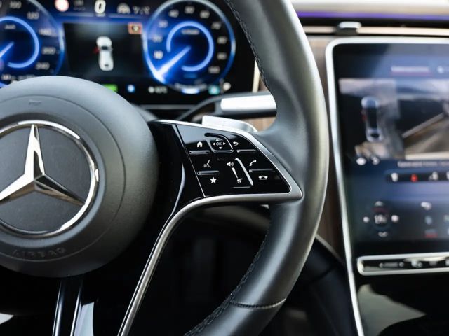 Mercedes-Benz EQS 450 Sedan