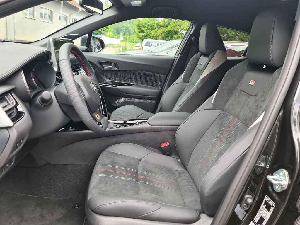 Toyota C-HR 5-deurs Basis