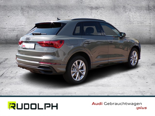 Audi Q3 S-Tronic