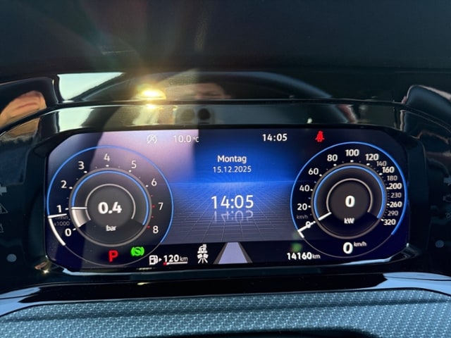 Volkswagen Golf 2.0 TSI Golf VIII