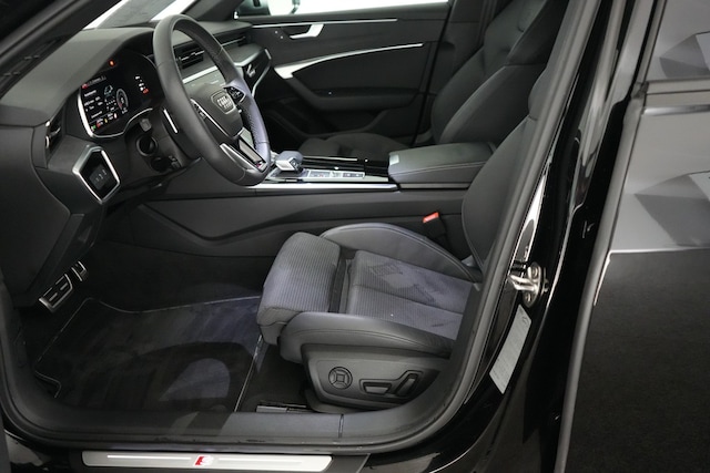 Audi S6 Quattro Sedan