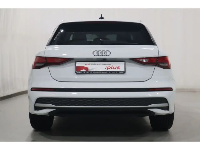 Audi A3 30 TFSI Sedan Sportback