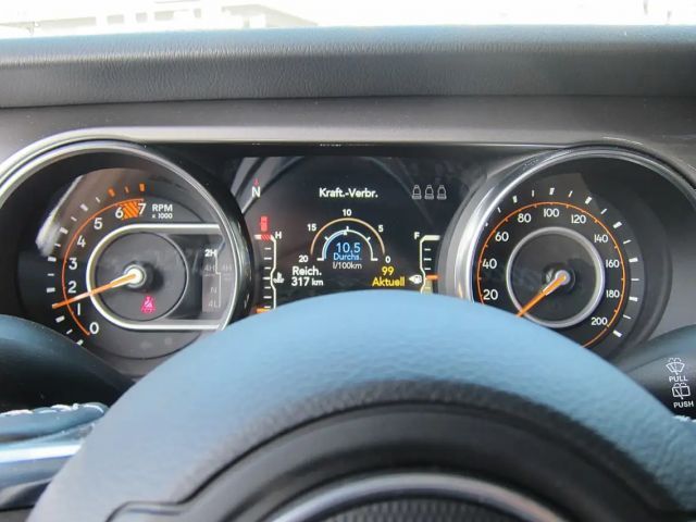 Jeep Wrangler Sahara