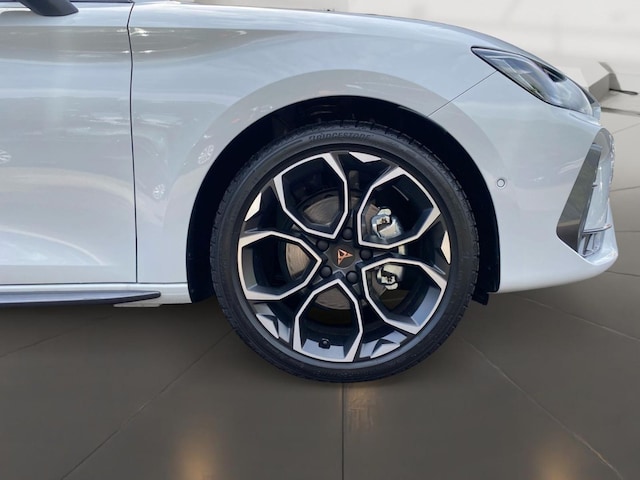 Cupra Leon Leon 1.5 eTSI  LED/Kamera/Assist/Navi/uvm.