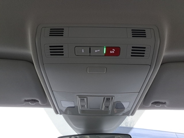 Volkswagen Polo Polo 1.0 APP PDC LED 3,99% GJ-REIF SHZ