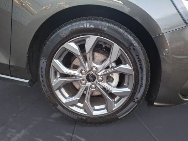 Ford Focus ST Line Wagon