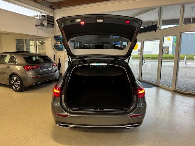 Mercedes-Benz C 180 AVANTGARDE Estate