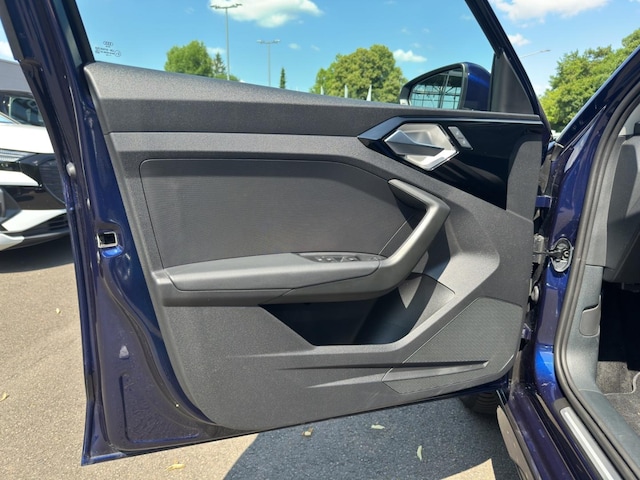 Audi A1 30 TFSI Allstreet