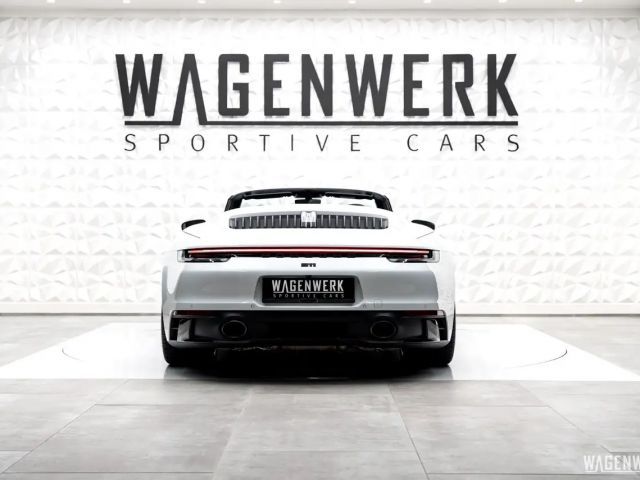 Porsche 992 Cabrio Carrera GTS