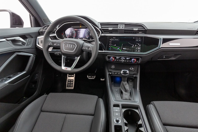 Audi Q3 45 TFSI Quattro S-Line S-Tronic