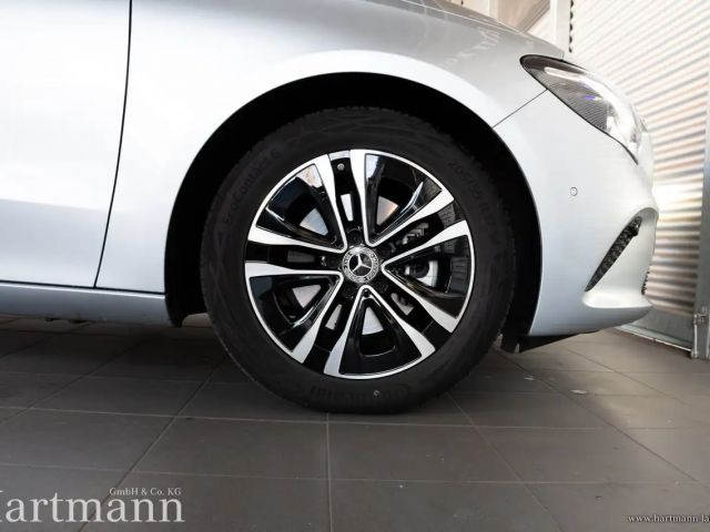 Mercedes-Benz B 200 Progressive