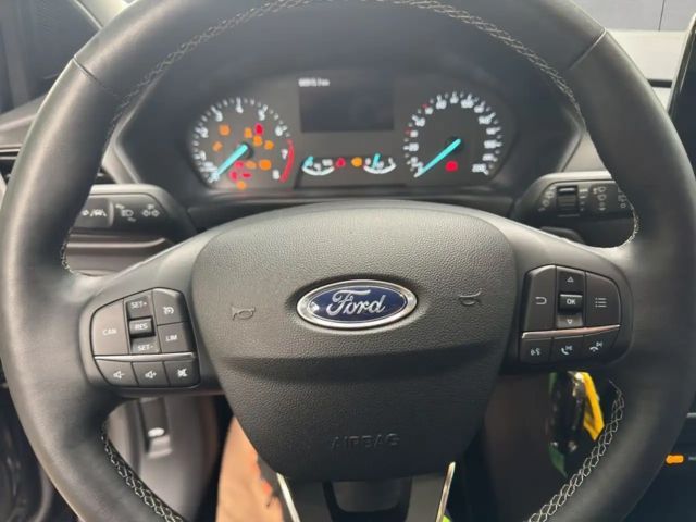 Ford Puma EcoBoost Titanium