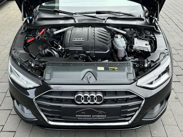 Audi A4 35 TFSI Avant S-Tronic
