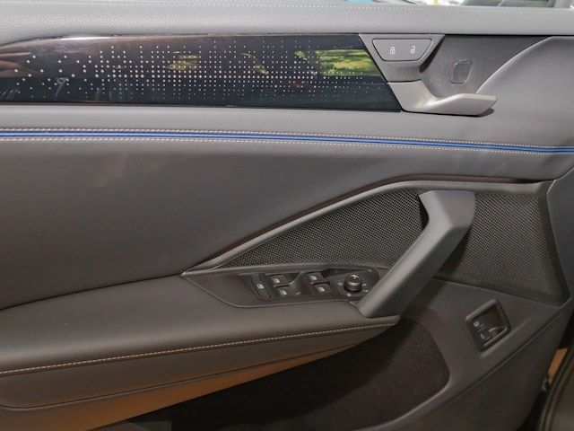 Volkswagen Tiguan R-Line eHybrid