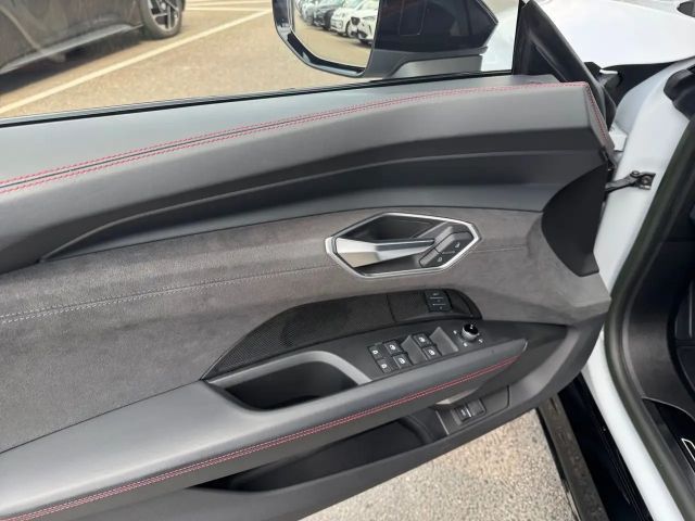 Audi RS e-tron GT MATRIX HUD PANO ALLRADL