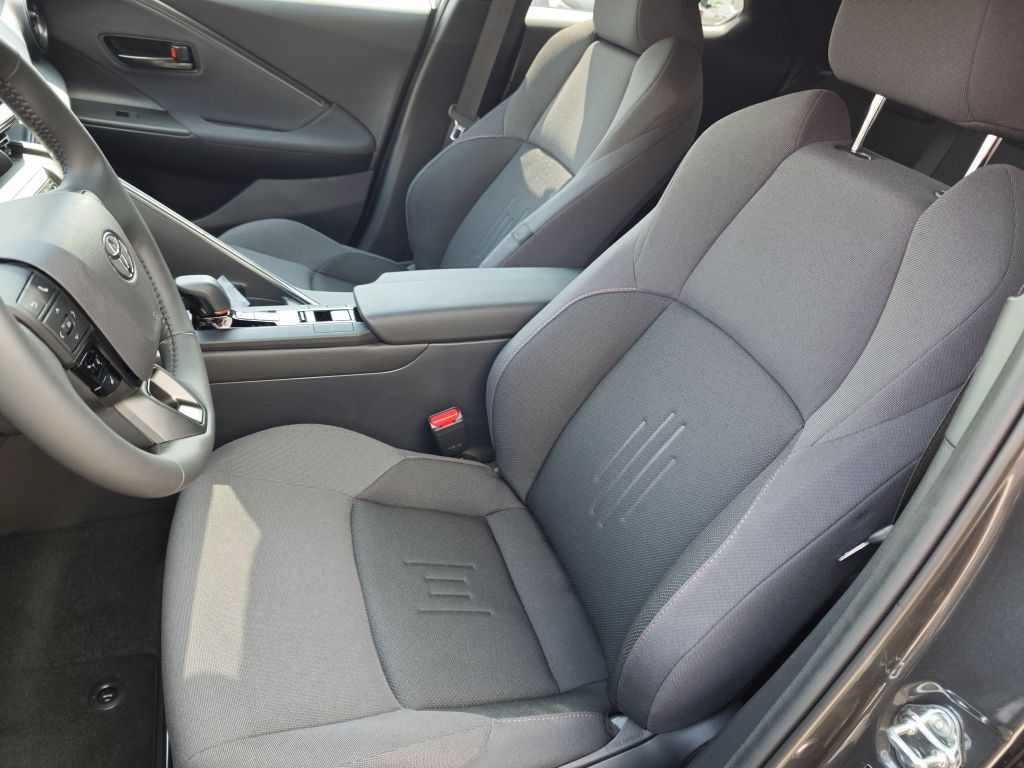 Toyota C-HR 5-deurs Team D Technik