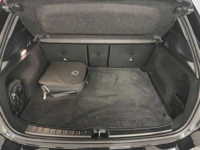 Mercedes-Benz EQA 300 4MATIC AMG Line