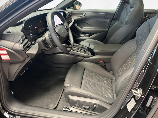 Audi A6 Avant Quattro S-Tronic