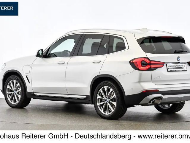BMW X3 xDrive30e