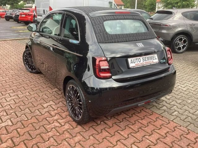 Fiat 500e La Prima by Bocelli